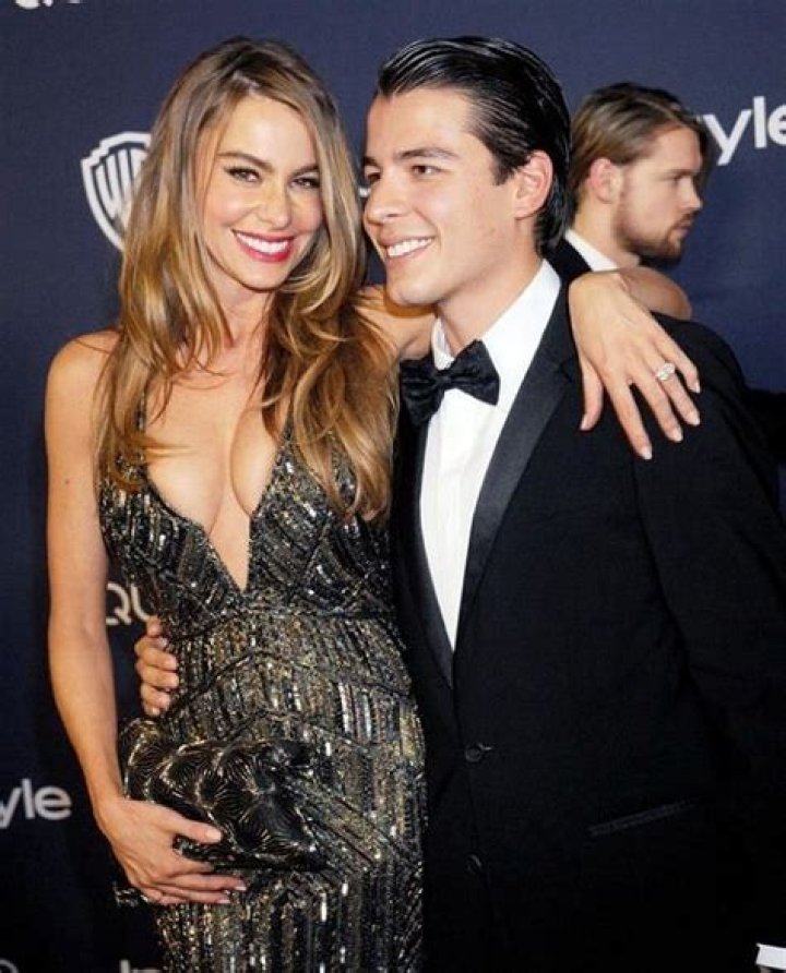 Manolo Gonzalez-Ripoll Vergara Girlfriend: Age, Bio Wiki Facts on Sofía Vergara and Joe Gonzalez’s Son