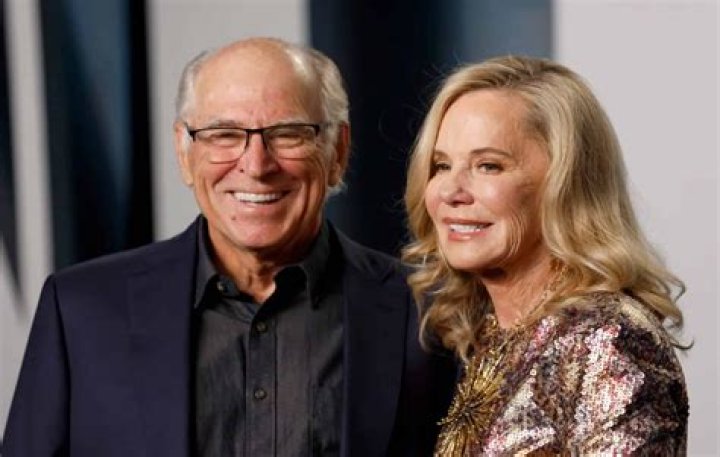Margie Washichek (Jimmy Buffett’s ex-wife) Bio, Age, Family and Net Worth
