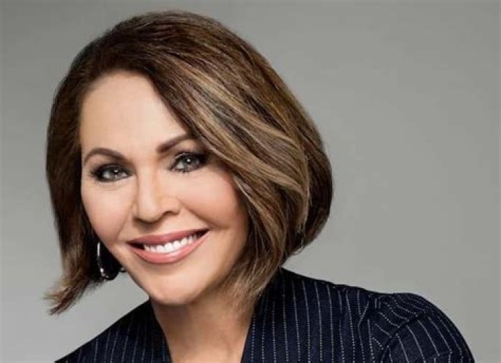 María Elena Salinas Bio, Age, Husband, Family, Net Worth, Salary