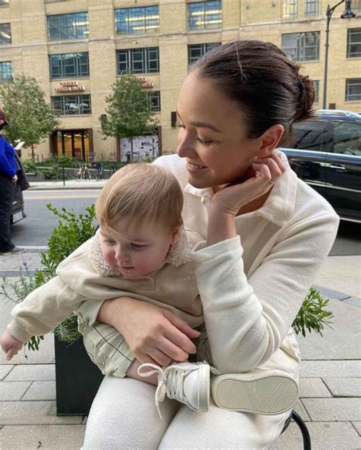 Mariana Vicente Edad, Biografia: Kike Hernandez Wife Instagram Age Bio