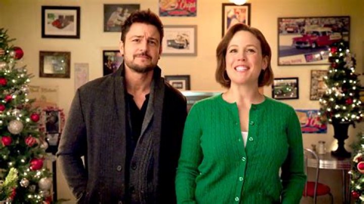 Mary Lane Haskell: 10 Facts On Christmas On The Square Actress