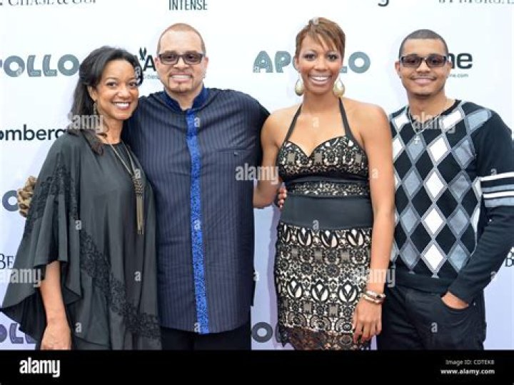 Meet Meredith Adkins, Comedian Sinbad’s Wife Is A Director and Mother of His Two Kids