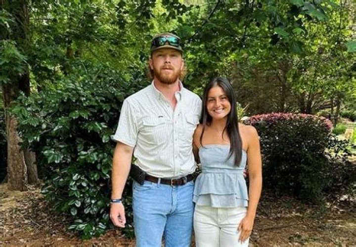 Meet UGA Brock Vandagriff: His Age Girlfriend And Parents Explored