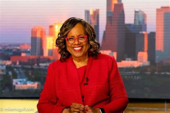 Melanie Lawson Bio, Age, Husband, Education, Career, Channel 13 News