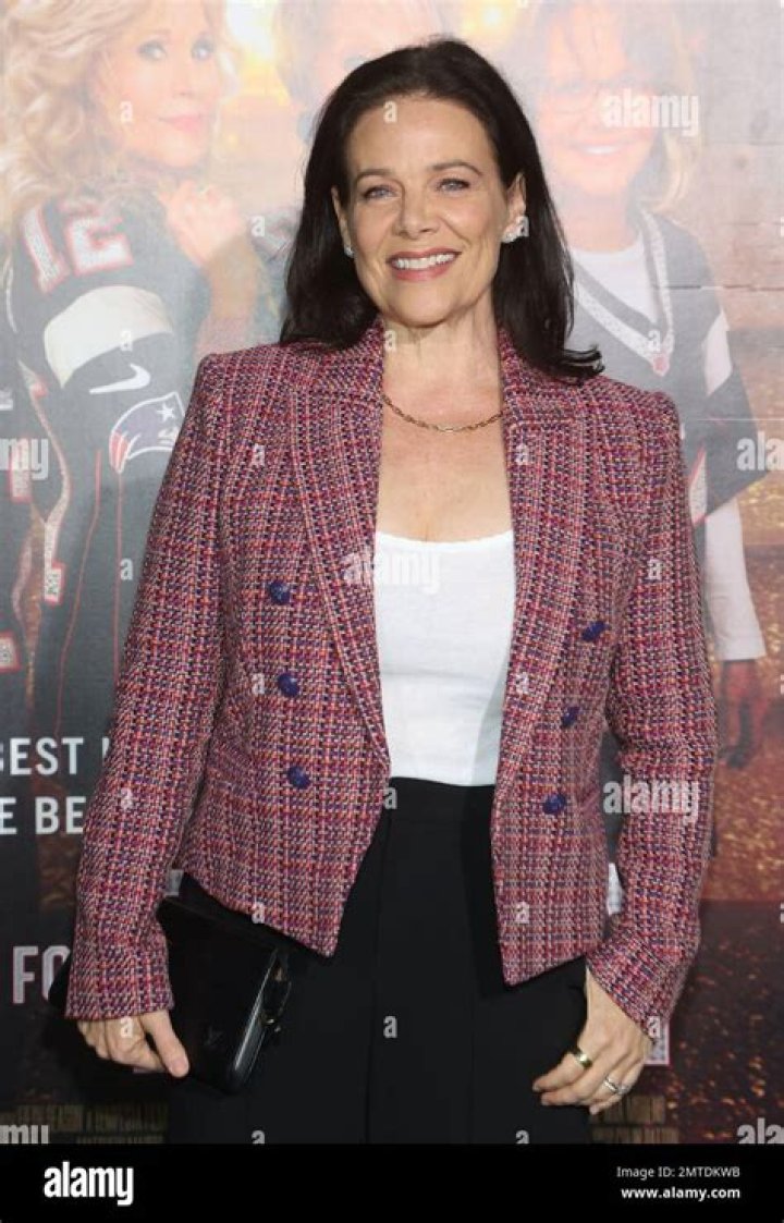 Meredith Salenger Height, Weight, Net Worth, Age, Birthday, Wikipedia, Who, Nationality, Biography