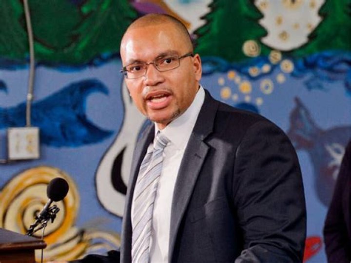 Michael Rhodes’s biography, net worth, fact, career, awards and life story