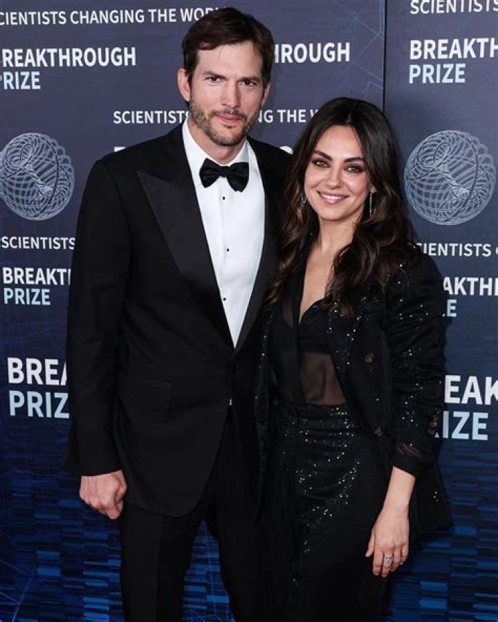 Mila Kunis (Actress) Height, Weight, Measurements, Wiki, Bio, Affair, Net Worth, Dating, Husband, Facts