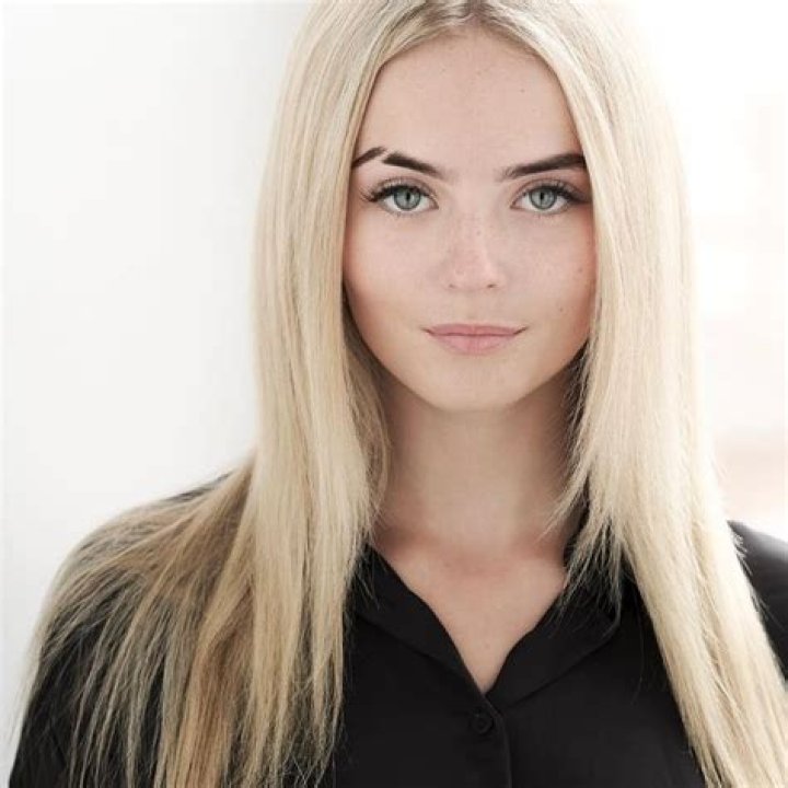 Millie Gibson (Actress) Wikipedia, Bio, Age, Height, Weight, Measurements, Boyfriend, Net Worth, Facts