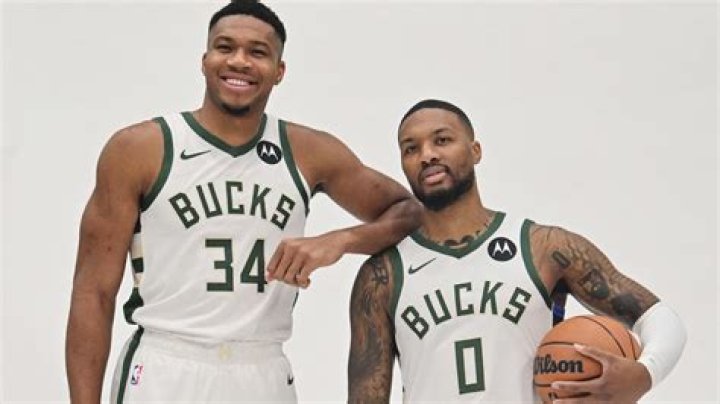 Milwaukee Bucks Star Brook Lopez Parents Heriberto Lopez and Deborah Ledford Are Originally From Cuba