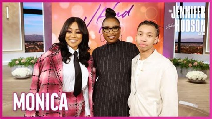 Monica Calhoun – Biography, Son, Age, Net Worth, Husband and Movies