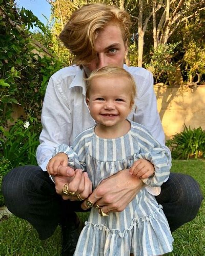 Nara Pellman Nationality: Age, Wiki, Bio , Baby, Lucky Blue Smith Wife, Instagram