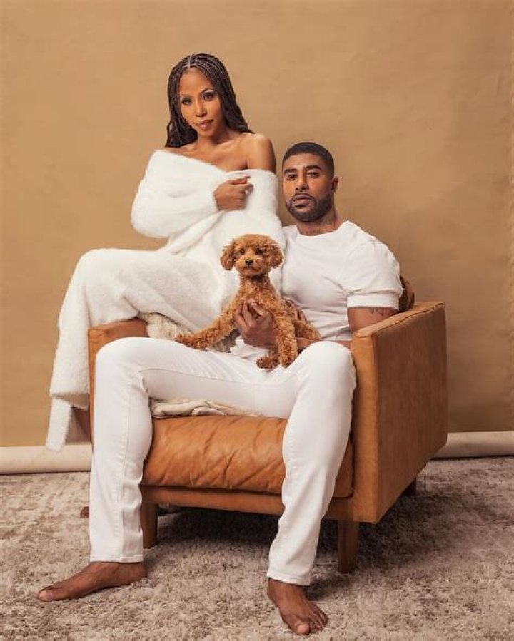 Nipsey Hussle’s Net Worth, Age, Height, Weight, Girlfriend, Dating, Bio-Wiki