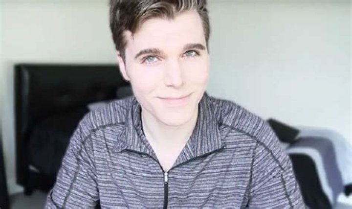 Onision (YouTuber) Bio, Wiki, Age, Height, Family, Wife, Channel and Net Worth.