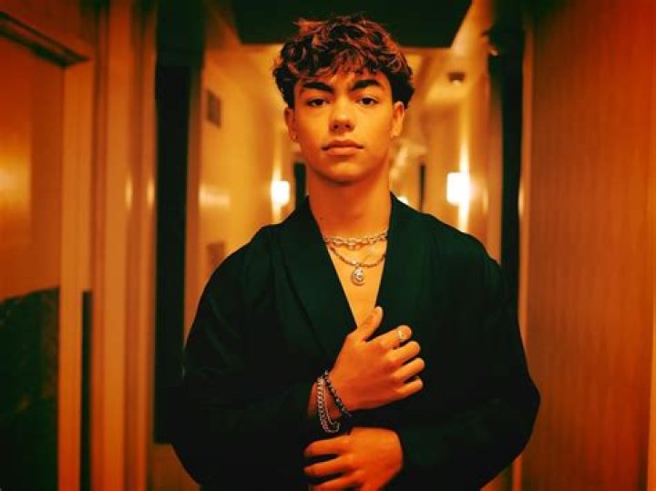 Peter Barton Net Worth, Income, Salary, Earnings, Biography