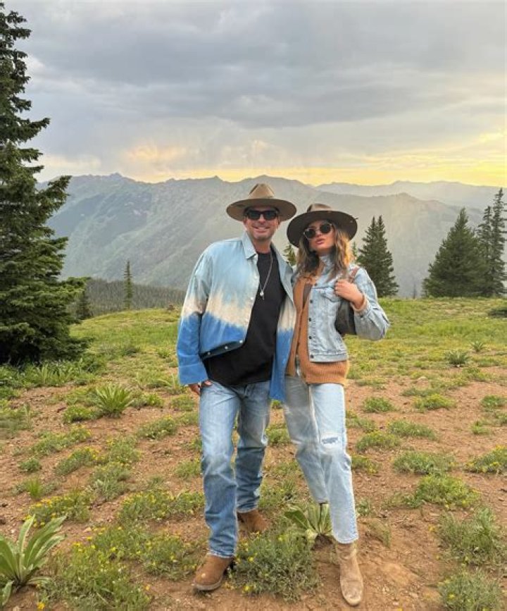 Pollyanna Uruena: Age, Height, Wiki, Bio, Husband, Instagram