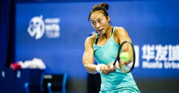 Qinwen Zheng Age: Meet 19-Year-Old Chinese Tennis Player Qinwen Zheng