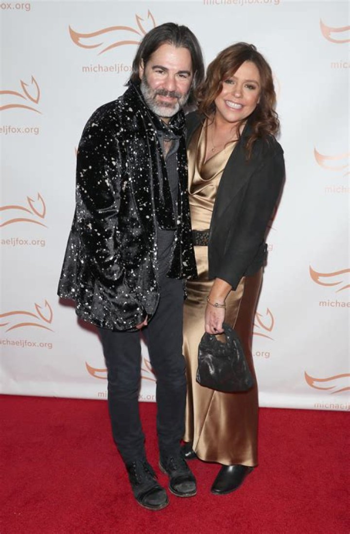 Rachael Ray: Husband, net worth, tattoos, smoking & body measurements