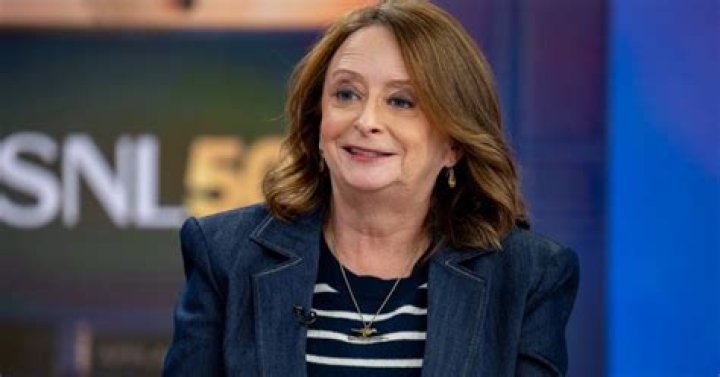 Rachel Dratch’s net worth, fact, career, awards, biography & life story