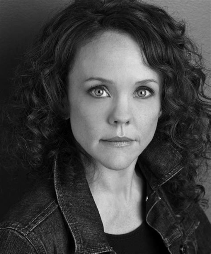 Ramona Gilmour-Darling’s biography, net worth, fact, career, awards and life story