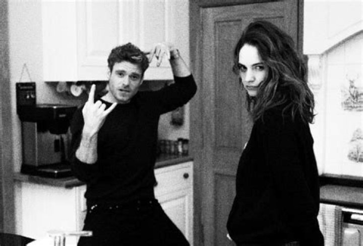 Richard Madden; Is He Gay or Bi? His Sexuality and Dating Life