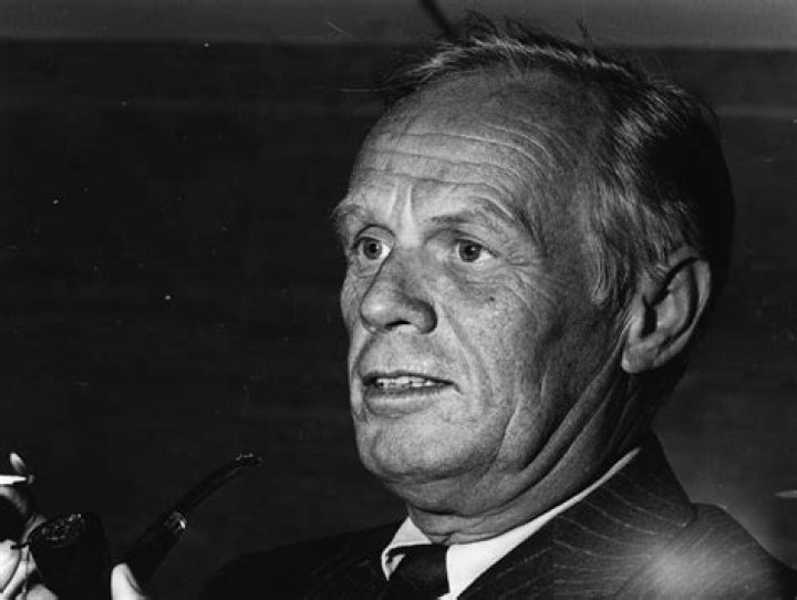 Richard Widmark Net Worth, Income, Salary, Earnings, Biography