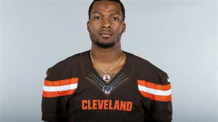Ricky Seals-Jones Contract, PFF, Net Worth, Draft, Height, 40 Time, College