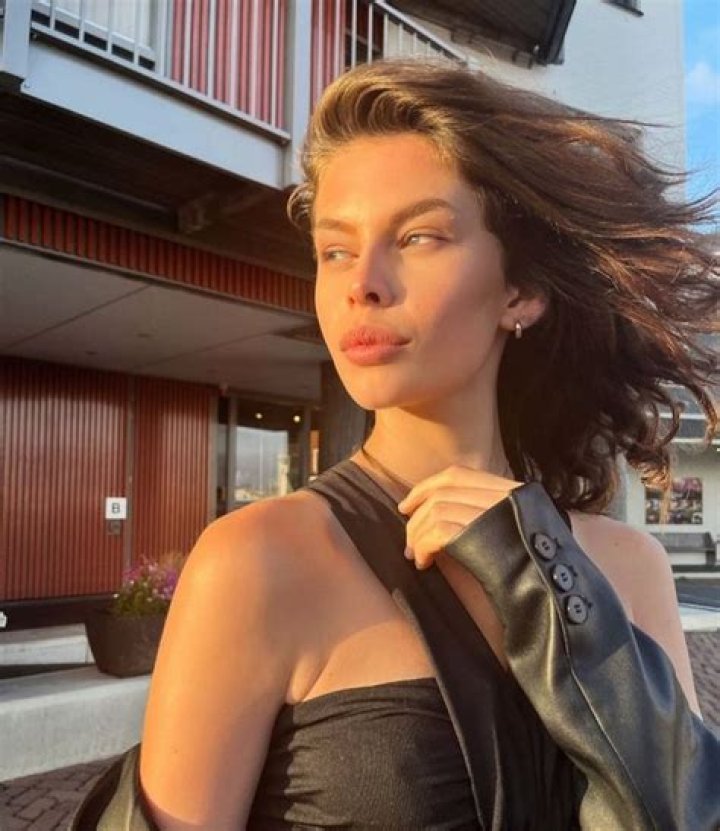 Rikkie Valerie Kolle | Body Transformation And Instagram