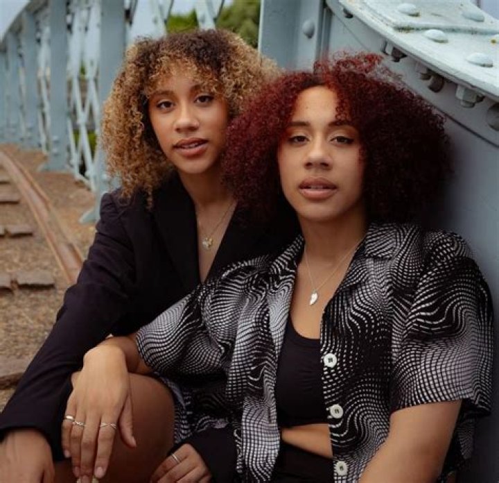 Rio Ferdinand Net Worth, Age, Brother, Siblings, Height, Salary