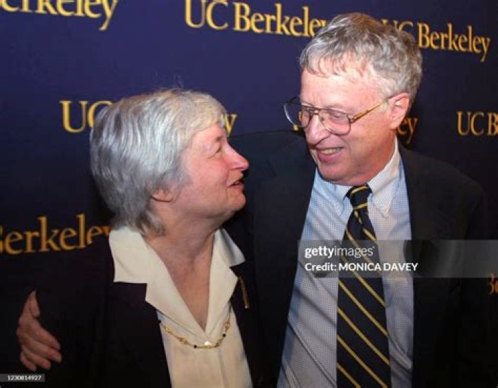 Robert Akerlof Wife, Age, Wiki, Biography, Net Worth: Janet Yellen Son