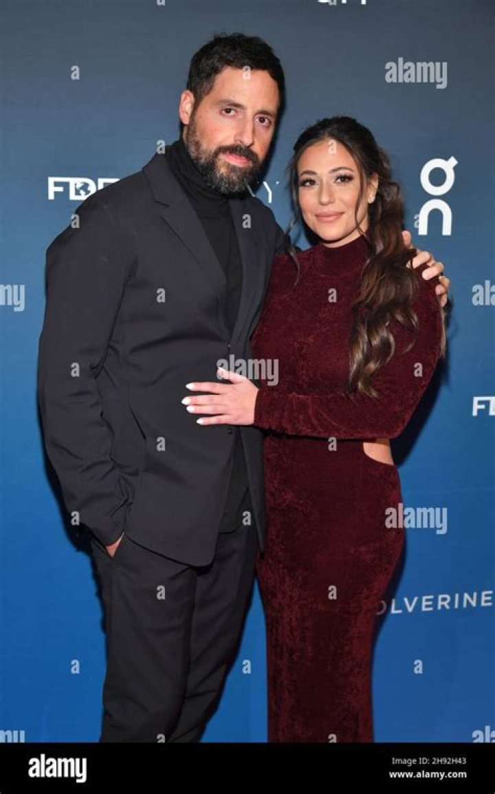 Ronnie Fieg Wife Shir Yaakov: Wiki, Biography, Age, Wedding, Family, Net Worth