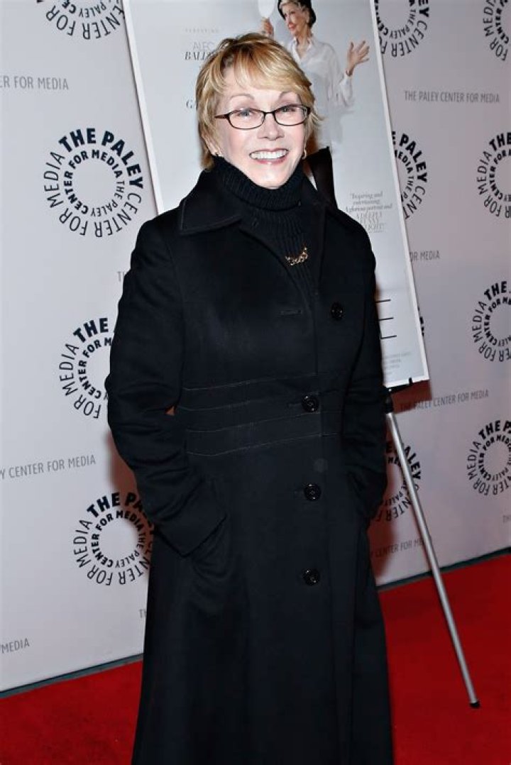 Sandy Duncan Net Worth, Income, Salary, Earnings, Biography