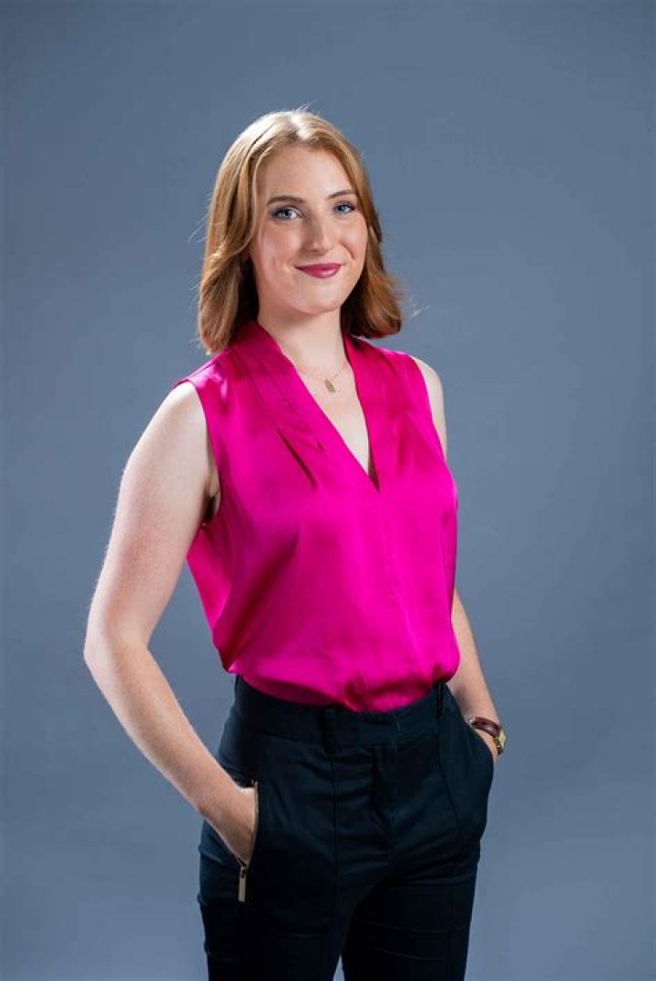 Sarah Coates Bio, Wiki, Age, Husband, i24NEWS, Salary, and Net Worth