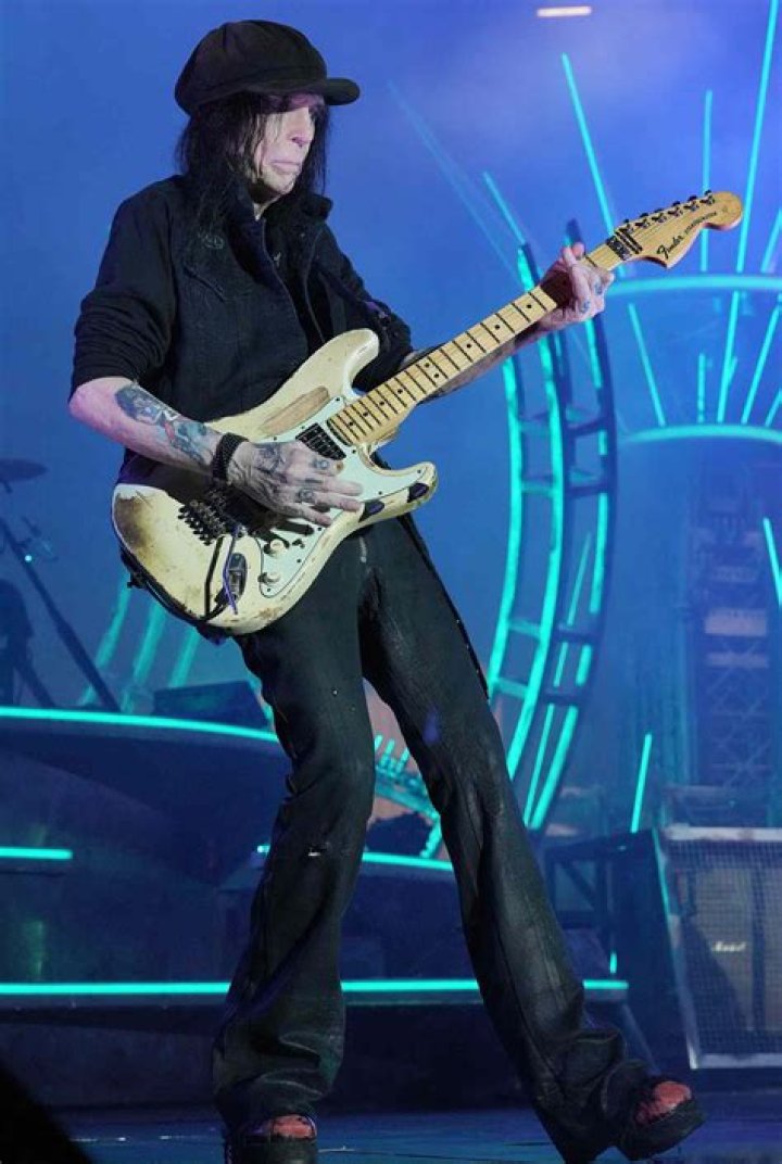 Seraina Schonenberger, Mick Mars, Body, Career & Net Worth