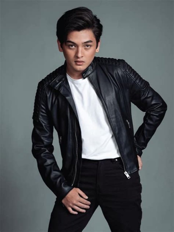 Seth Fedelin Height, Weight, Net Worth, Age, Birthday, Wikipedia, Who, Nationality, Biography