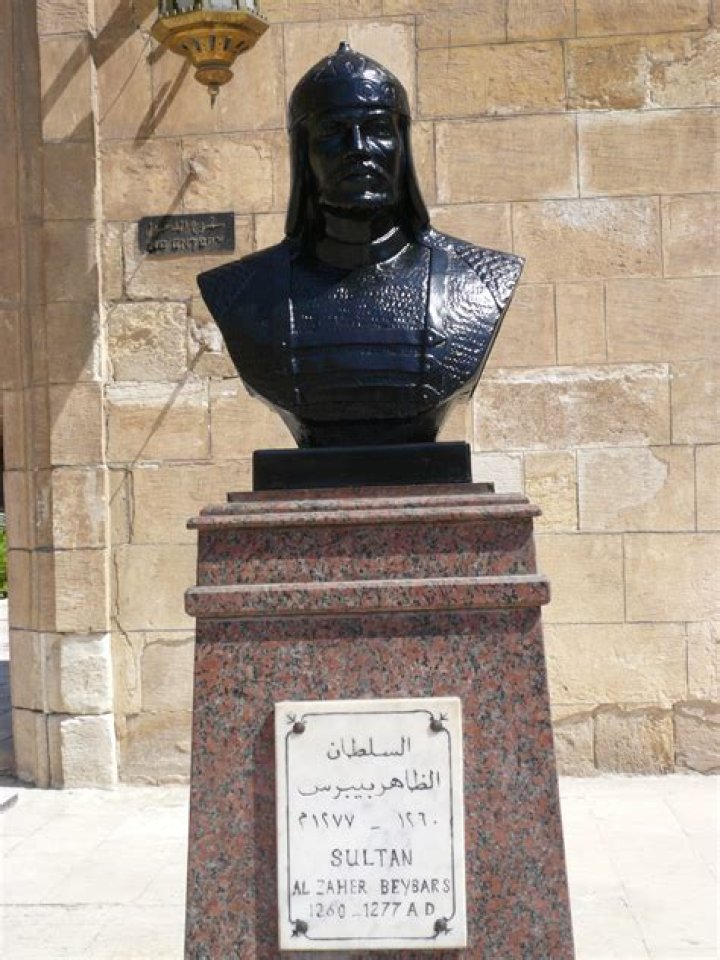 Shajar al-Durr’s biography, net worth, fact, career, awards and life story