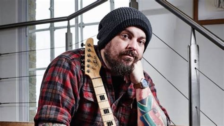 Shaun Morgan Biography, Age, Wife, Career, Albums & Net Worth