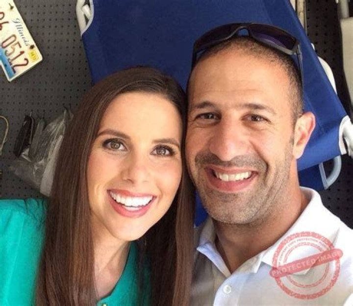 Shelby Latino FOX 8, Net Worth, Bio, Wiki, Age, Salary, Husband, Daughters and Parents