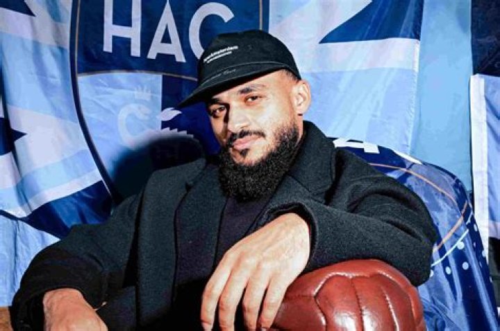 Sofiane Boufal: dating, net worth, tattoos, smoking & body facts