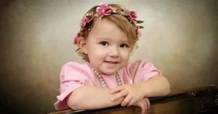 Sonnaz Nooranvary Wiki, Age, Husband, Married, Photos, Limited, Net Worth, Instagram