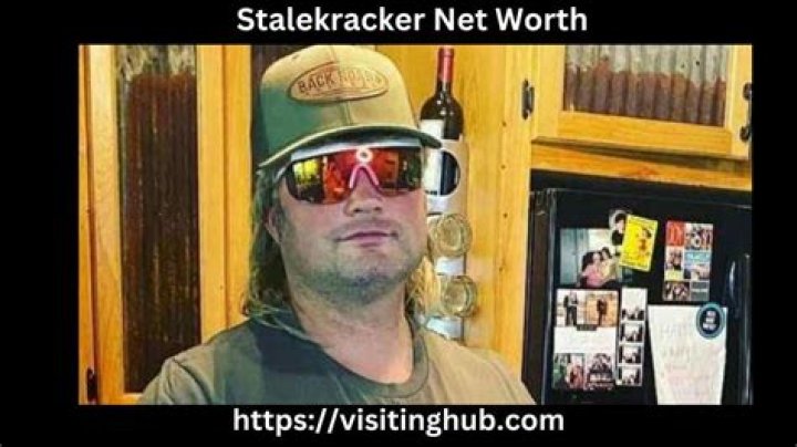 Stalekracker Net Worth: Justin Chiasson Age & Wikipedia