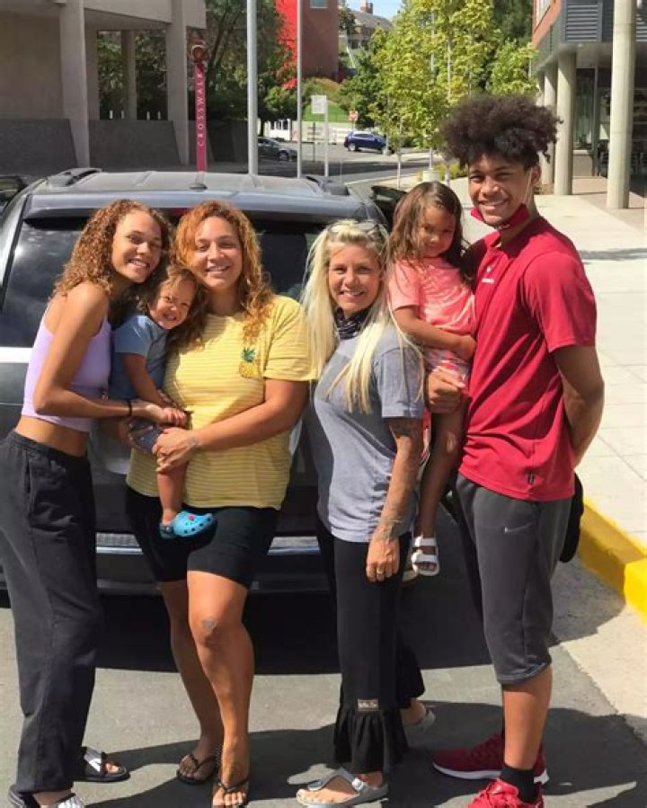 Stephen Moyer’s Net Worth, Age, Height, Weight, Girlfriend, Wife, Kids, Bio-Wiki