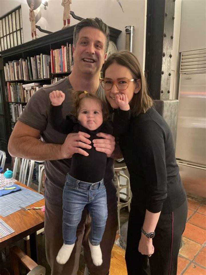 Steve Krakauer Wikipedia, Bio, Father, Net Worth: Is He Married?