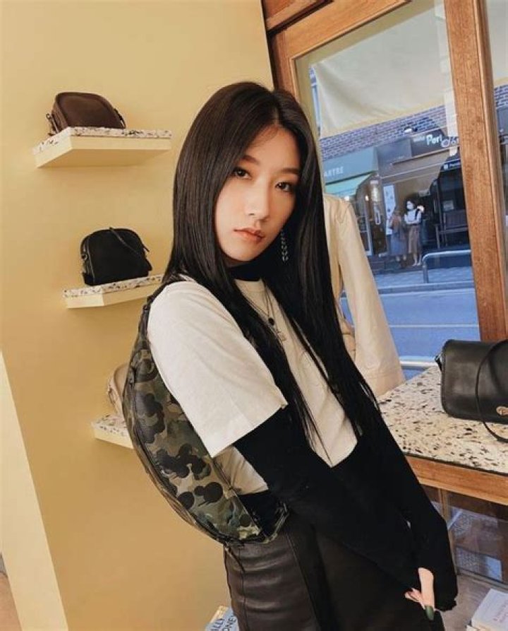 Street Woman: Monika Prowdmon Age Wikipedia and Net Worth