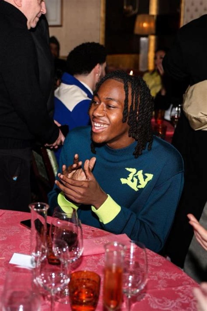 Taiwan Jones Salary, Net Worth, Contract, College, Number, Brother, Name, Parents, 40 Time