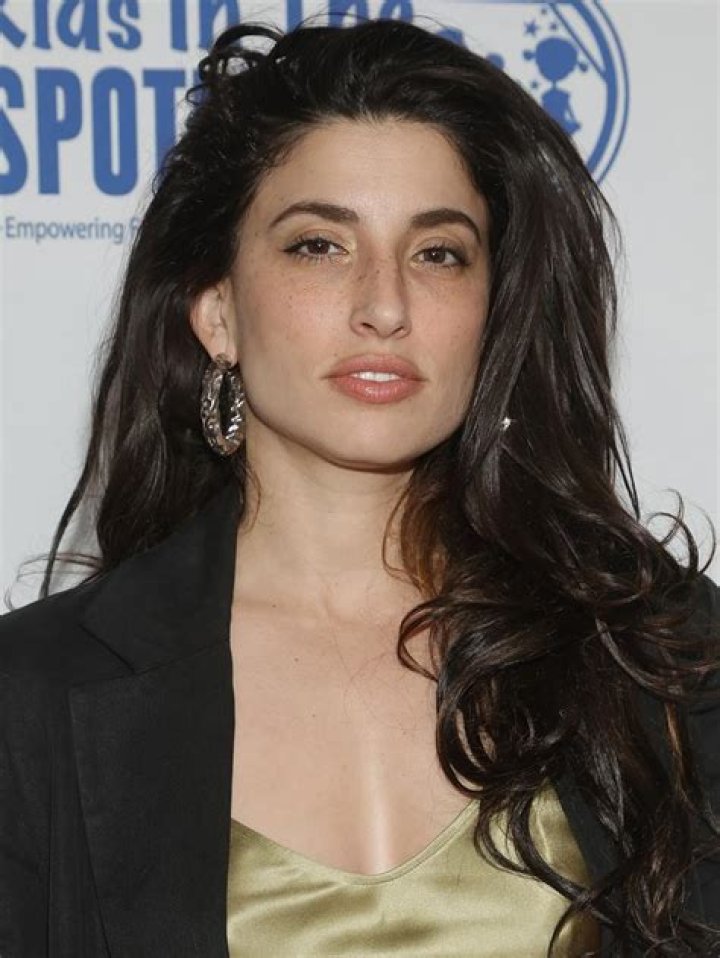 Tania Raymonde Biography, Wiki, Age, Height, Family, Boyfriend, Net Worth