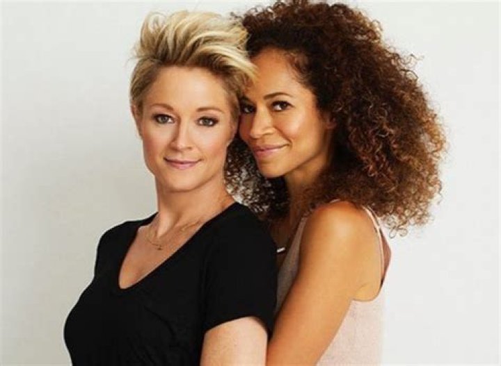 Teri Polo’s net worth, biography, fact, career, awards and life story