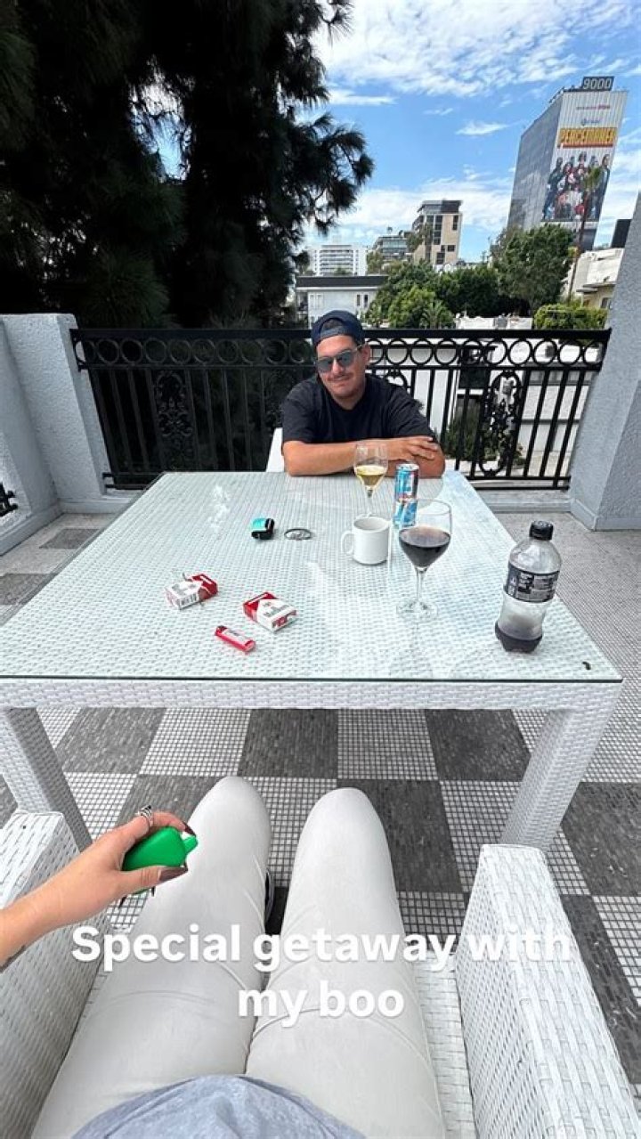 The Daily Beast – Who Is Zachary Petrizzo? Age Wiki – Wife Salary & Instagram