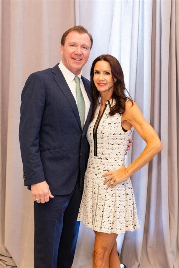 Tom Hayes Wife Sarah Tighe And Family: Facts To Know