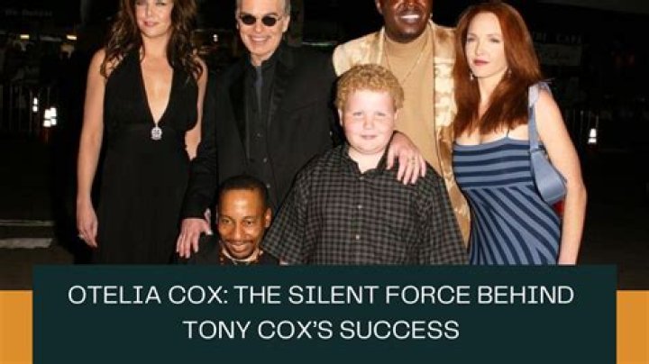 Tony Cox is Married to his Wife Otelia Cox since 1983