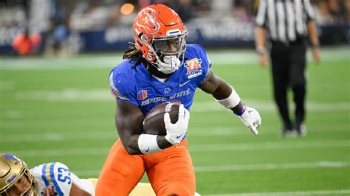 Tory Carter TITANS Contract, NFL Draft, Scouting Report, Wiki, 40 Time, Net Worth, Salary, PFF, Number